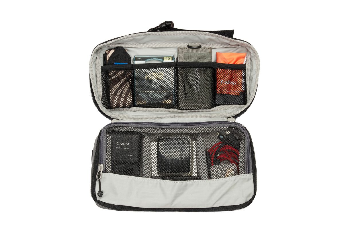 Accessory Pouch Medium 11