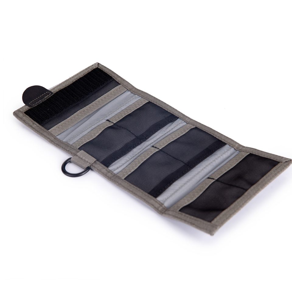 Media Wallet 2 web size FSTP9684-Edit